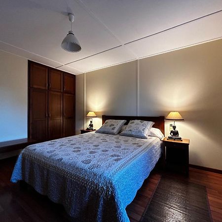 Chambres D'Hotes Le Puits Des Francais Сен-Филип Екстериор снимка